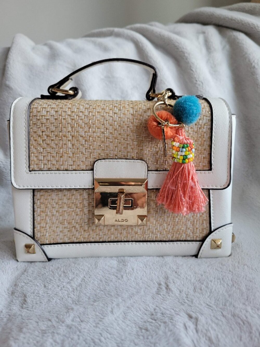 Aldo Woven Straw Crossbody White Trim Gold Hardware